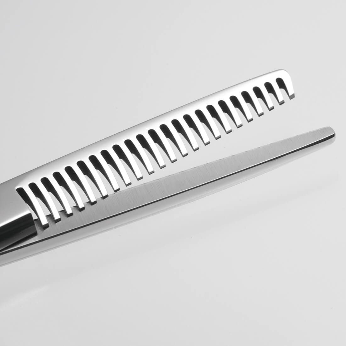 Element Spot Thinning Scissors - Image 3